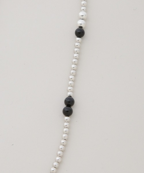 PHILIPPE AUDIBERT（フィリップ オーディベール）の「PHILIPPE AUDIBERT/Eunice necklace Black（ネックレス・レディース・ブラック・FREE）」の4枚目の写真