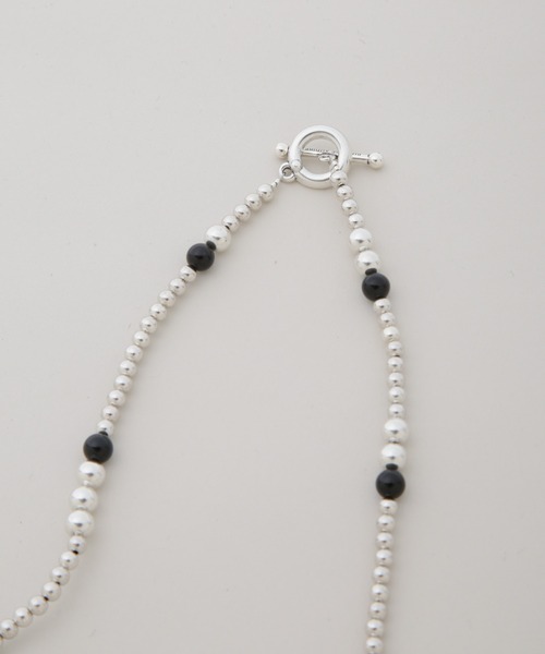 PHILIPPE AUDIBERT（フィリップ オーディベール）の「PHILIPPE AUDIBERT/Eunice necklace Black（ネックレス・レディース・ブラック・FREE）」の5枚目の写真