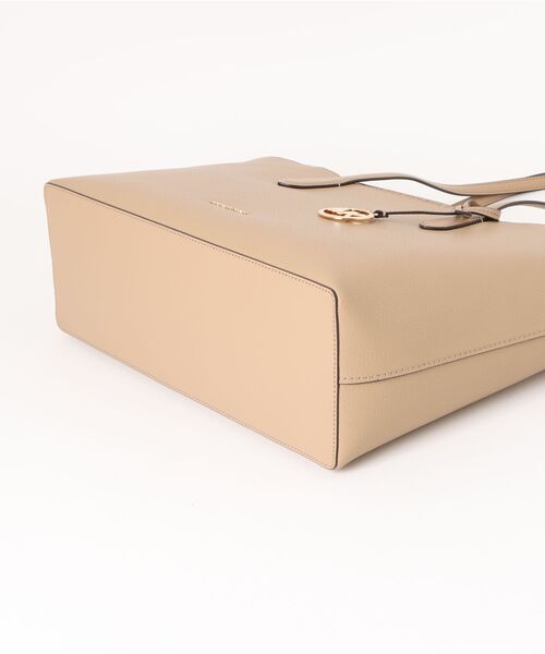 MICHAEL KORS(マイケルコース)の「ARDEN LG TZ TOTE トートバッグ(トートバッグ・レディース・キャメル・FREE)」の3枚目の写真
