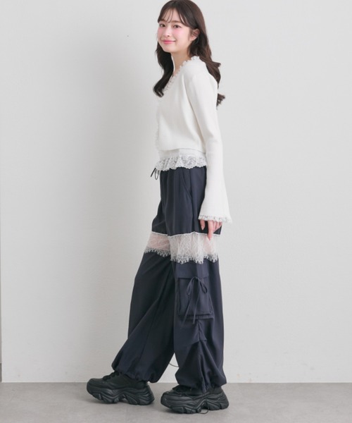 OLIVE des OLIVE（オリーブデオリーブ）の「袖レース配色カーデ（カーディガン/ボレロ・レディース・オフホワイト/サックスブルー/ブラック/ピンク・FREE）」の16枚目の写真