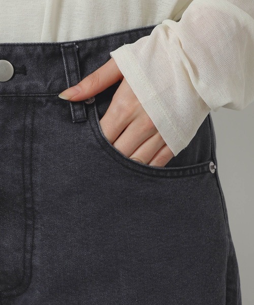 LAKOLE（ラコレ）の「フリンジフレアデニムパンツ /642717（デニムパンツ・レディース・インディゴブルー/ベージュ/ブラック・LARGE/MEDIUM）」の17枚目の写真