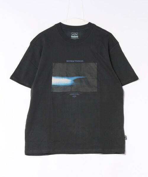 BILLABONG(ビラボン)の「BILLABONG メンズ 【BILLABONG GALLERY -REFRACTIONS-】NIGHT SURF PREMIUM S Tシャツ 【2026年春夏モデル】(Tシャツ/カットソー・メンズ・ホワイト系その他・MEDIUM/LARGE/X-LARGE)」の1枚目の写真