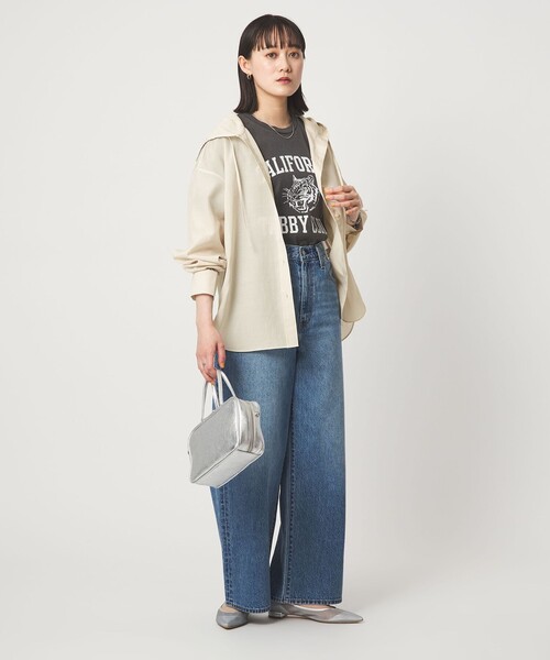 green label relaxing(グリーンレーベルリラクシング)の「フード シャツ UVカット 接触冷感(シャツ/ブラウス・レディース・オフホワイト/モカ/ダークグレー・FREE)」の8枚目の写真