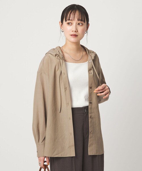 green label relaxing(グリーンレーベルリラクシング)の「フード シャツ UVカット 接触冷感(シャツ/ブラウス・レディース・オフホワイト/モカ/ダークグレー・FREE)」の14枚目の写真