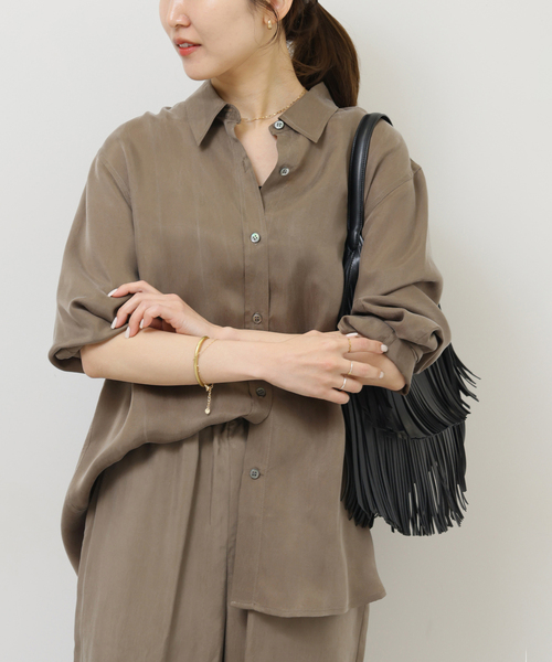 JOURNAL STANDARD relume(ジャーナルスタンダード レリューム)の「キュプラオーバーサイズシャツ(シャツ/ブラウス・レディース・ブラック系その他/ブラウン系その他・FREE)」の16枚目の写真