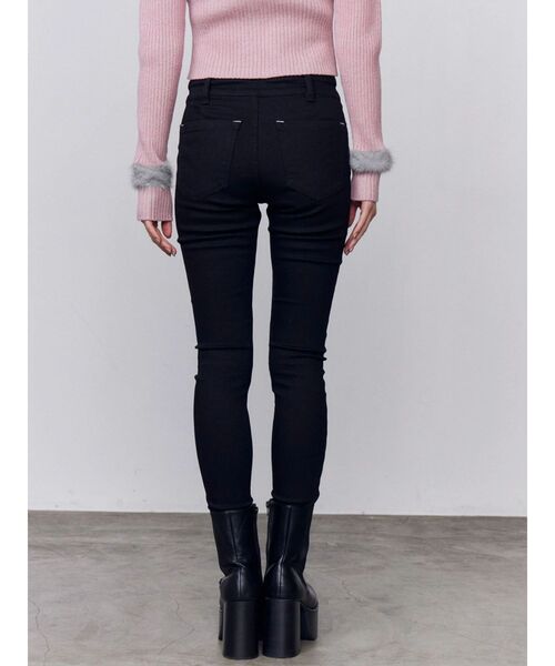 EMODA(エモダ)の「【ELDER】SYM H/W DENIM(デニムパンツ・レディース・ブラック/インディゴブルー・MEDIUM/SMALL/X-SMALL)」の5枚目の写真