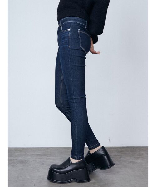 EMODA(エモダ)の「【ELDER】SYM H/W DENIM(デニムパンツ・レディース・ブラック/インディゴブルー・MEDIUM/SMALL/X-SMALL)」の10枚目の写真