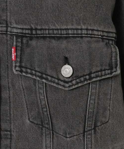 Liesse(リエス)の「【Levis/リーバイス】90S TRUCKER(デニムジャケット・レディース・ブラック・FREE)」の6枚目の写真