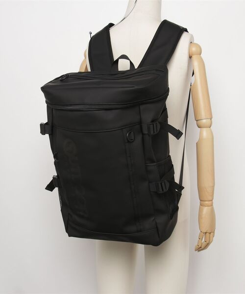 OUTDOOR PRODUCTS（アウトドアプロダクツ）の「大容量 PU合皮バックパック（バックパック/リュック・メンズ・ブラック×グレー/ブラック・FREE）」の19枚目の写真