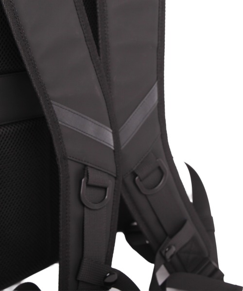 OUTDOOR PRODUCTS（アウトドアプロダクツ）の「大容量 PU合皮バックパック（バックパック/リュック・メンズ・ブラック×グレー/ブラック・FREE）」の6枚目の写真