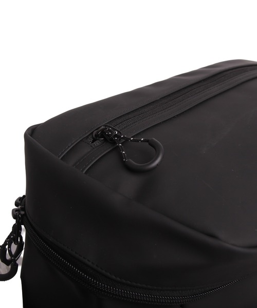 OUTDOOR PRODUCTS（アウトドアプロダクツ）の「大容量 PU合皮バックパック（バックパック/リュック・メンズ・ブラック×グレー/ブラック・FREE）」の12枚目の写真