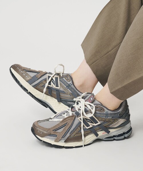 NEW BALANCE（ニューバランス）の「＜New Balance＞1906 スニーカー（スニーカー・レディース・ネイビー/モカ・22.5cm/25cm/24.5cm/24cm/23.5cm/23cm）」の21枚目の写真