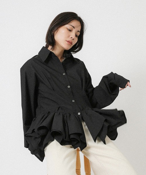 Floran（フローラン）の「フリルヘムタックシャツ（シャツ/ブラウス・レディース・イエロー/ブルー/ブラック/ホワイト・FREE）」の3枚目の写真