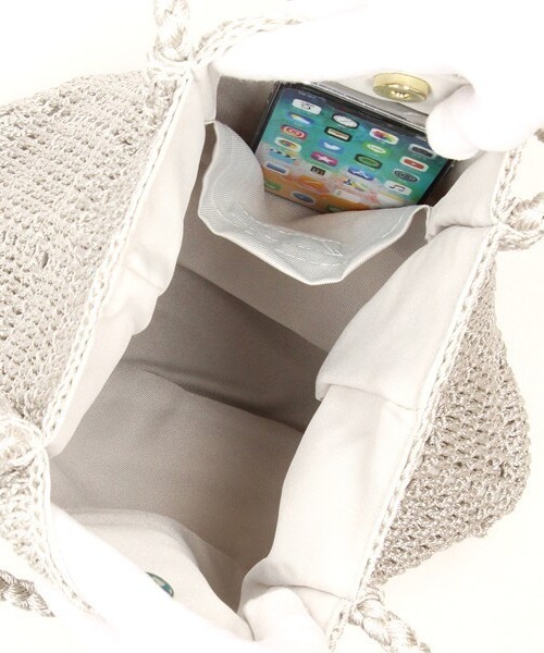 CACHELLIE（カシェリエ）の「KNIT TOTE / M（トートバッグ・レディース・ベージュ/ブラック・FREE）」の5枚目の写真