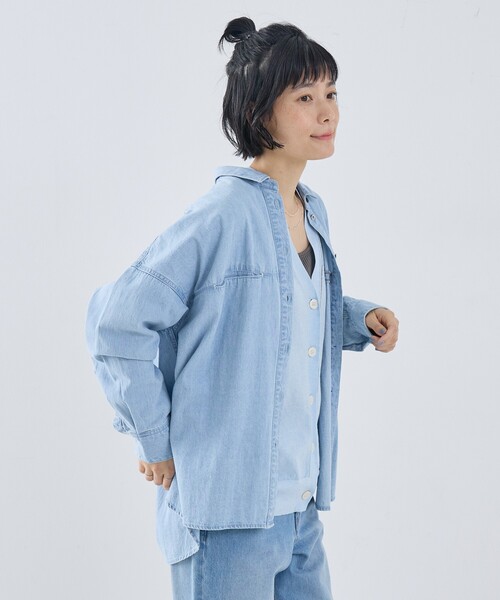 collex(コレックス)の「ライトオンスデニムシャツ(シャツ/ブラウス・レディース・ネイビー/ライトブルー/ブラック・フリー)」の14枚目の写真
