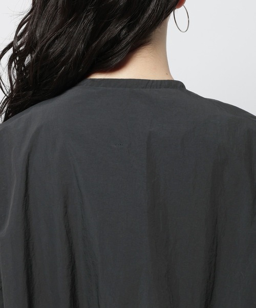 niko and...(ニコアンド)の「袖ぽわっと刺繍ブルゾン(ブルゾン・レディース・ライトブルー/アイボリー/ブラック・FREE)」の15枚目の写真