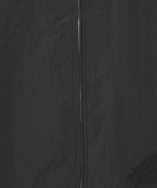 niko and...(ニコアンド)の「袖ぽわっと刺繍ブルゾン(ブルゾン・レディース・ライトブルー/アイボリー/ブラック・FREE)」の5枚目の写真