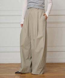 IENA LA BOUCLE（イエナラブークル）の「IENA LA BOUCLE コットンウェザーバレルパンツ（スラックス）」