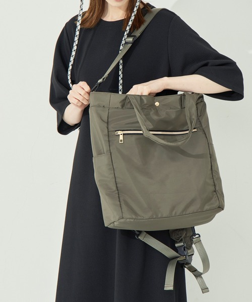 coca(coca)(コカ)の「3wayマルチポケットママリュック(バックパック/リュック・レディース・カーキ/ブラック・ONE SIZE)」の9枚目の写真