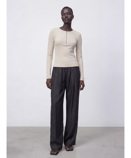 ACUD(アクド)の「Barrel Bending Pants _Black(スラックス・レディース・クリアブラック・SMALL/MEDIUM)」の3枚目の写真