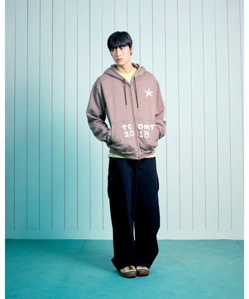 THECOLDESTMOMENT(ザコールデストモーメント)の「TCM logo applique hooded zip-up (brown)(パーカー・レディース・その他・MEDIUM/LARGE/SMALL)」の5枚目の写真