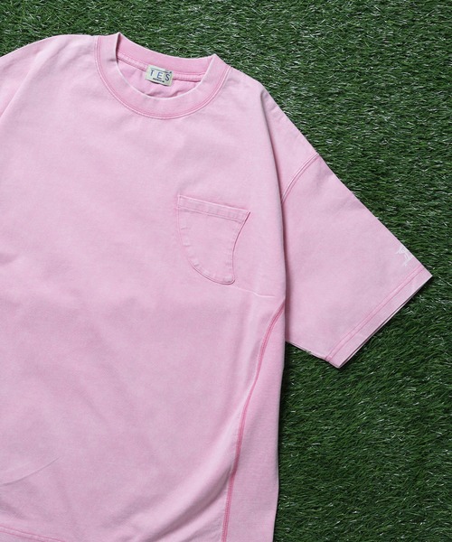The Endless Summer(エンドレスサマー)の「TES CHEMICAL WASH FIN POCKET T-SHIRT / ビッグシルエットTシャツ(Tシャツ/カットソー・メンズ・ブラック/チャコール/ネイビー/イエロー/オレンジ/ピンク・X-LARGE/LARGE/MEDIUM/SMALL)」の5枚目の写真