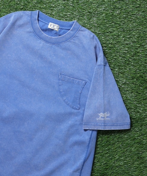 The Endless Summer(エンドレスサマー)の「TES CHEMICAL WASH FIN POCKET T-SHIRT / ビッグシルエットTシャツ(Tシャツ/カットソー・メンズ・ブラック/チャコール/ネイビー/イエロー/オレンジ/ピンク・X-LARGE/LARGE/MEDIUM/SMALL)」の13枚目の写真
