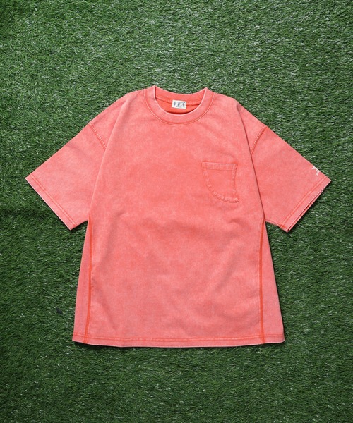 The Endless Summer(エンドレスサマー)の「TES CHEMICAL WASH FIN POCKET T-SHIRT / ビッグシルエットTシャツ(Tシャツ/カットソー・メンズ・ブラック/チャコール/ネイビー/イエロー/オレンジ/ピンク・X-LARGE/LARGE/MEDIUM/SMALL)」の14枚目の写真