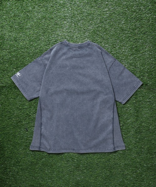 The Endless Summer(エンドレスサマー)の「TES CHEMICAL WASH FIN POCKET T-SHIRT / ビッグシルエットTシャツ(Tシャツ/カットソー・メンズ・ブラック/チャコール/ネイビー/イエロー/オレンジ/ピンク・X-LARGE/LARGE/MEDIUM/SMALL)」の18枚目の写真