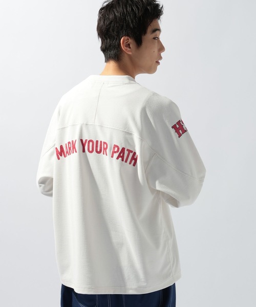 niko and...（ニコアンド）の「フットボールプリントT（Tシャツ/カットソー・メンズ・チャコール/グリーン/オフホワイト・LARGE/MEDIUM）」の6枚目の写真