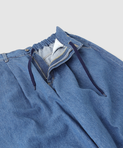 is-ness（イズネス）の「is-ness / イズネス 5-Pocket Balloon Pants (Enzyme W（デニムパンツ・メンズ・ライトブルー・LARGE/MEDIUM）」の5枚目の写真