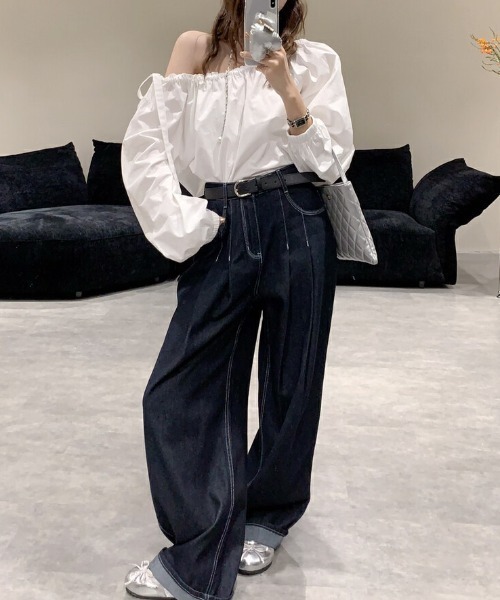 FREE STYLISTS(フリー スタイリスト)の「YUGA_YGMC Korean style off-the-shoulder blouse(シャツ/ブラウス・レディース・ブラック/ホワイト・FREE)」の11枚目の写真