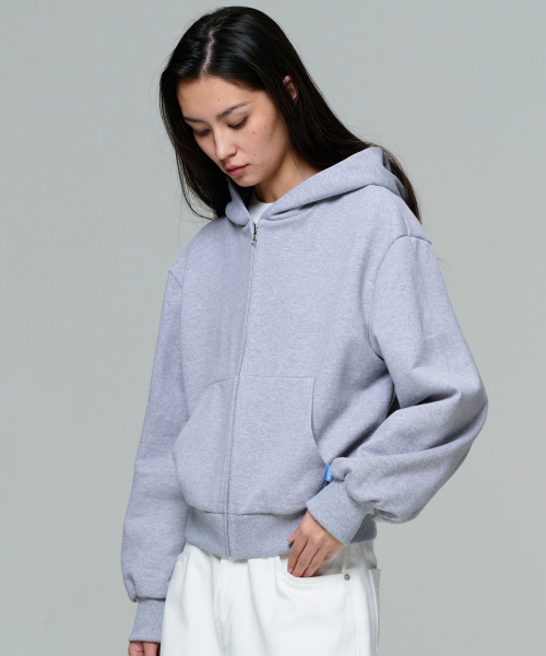 ERA(エラ)の「UNISEX ERA OVERSIZED HOODED ZIP-UP - MELANGE GRAY(パーカー・レディース・グレー・LARGE/SMALL/MEDIUM)」の3枚目の写真