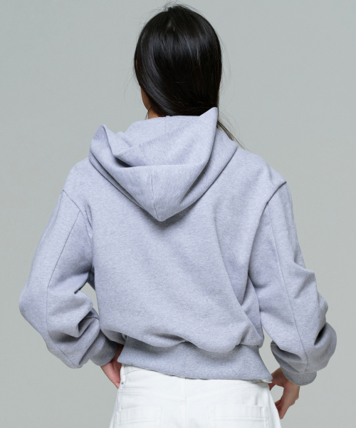 ERA(エラ)の「UNISEX ERA OVERSIZED HOODED ZIP-UP - MELANGE GRAY(パーカー・レディース・グレー・LARGE/SMALL/MEDIUM)」の4枚目の写真