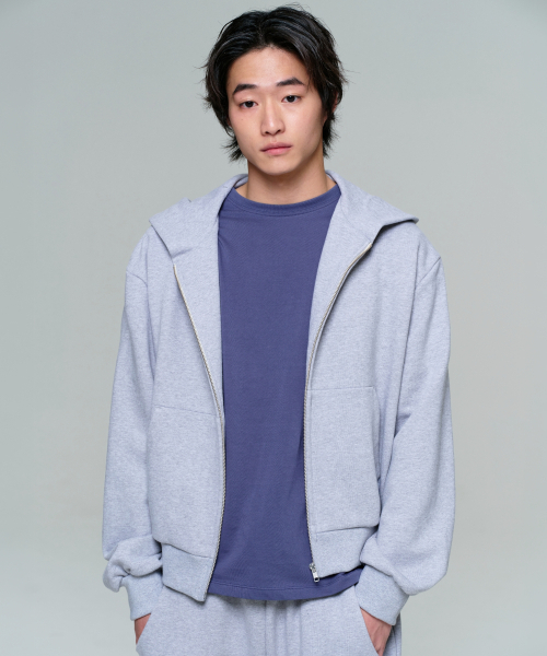 ERA(エラ)の「UNISEX ERA OVERSIZED HOODED ZIP-UP - MELANGE GRAY(パーカー・レディース・グレー・LARGE/SMALL/MEDIUM)」の7枚目の写真