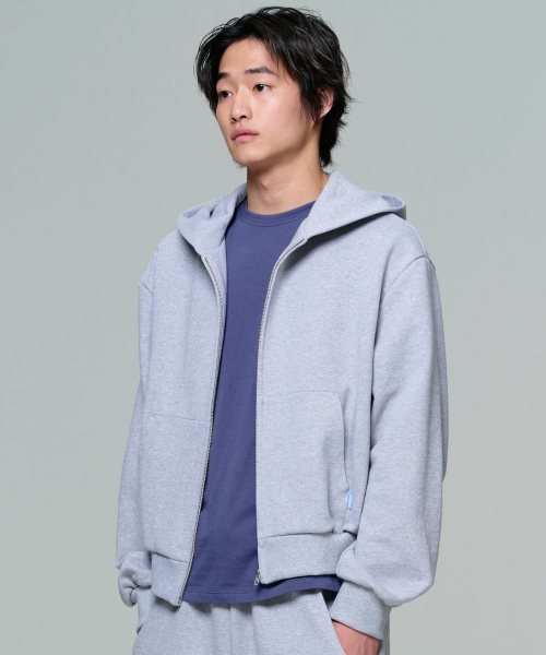 ERA(エラ)の「UNISEX ERA OVERSIZED HOODED ZIP-UP - MELANGE GRAY(パーカー・レディース・グレー・LARGE/SMALL/MEDIUM)」の9枚目の写真