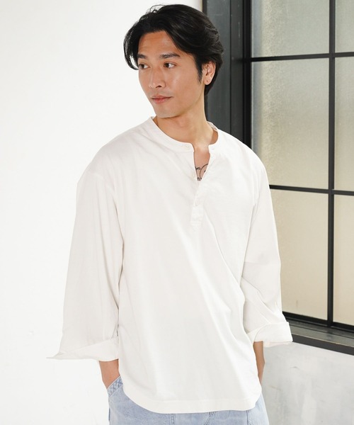 BAYFLOW(ベイフロー)の「ヘンリーネック7分袖Tシャツ(Tシャツ/カットソー・メンズ・カーキ/チャコール/オフホワイト・MEDIUM/LARGE)」の5枚目の写真