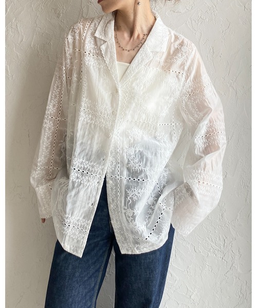 She's Closet(シーズクローゼット)の「花柄 パッチワーク風 刺繍レース 長袖 テーラード シアー シャツ ジャケット(テーラードジャケット・レディース・ブラック/オフホワイト・FREE)」の7枚目の写真