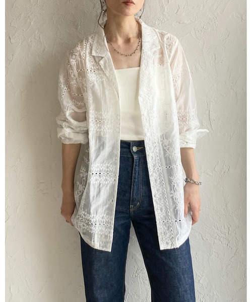She's Closet(シーズクローゼット)の「花柄 パッチワーク風 刺繍レース 長袖 テーラード シアー シャツ ジャケット(テーラードジャケット・レディース・ブラック/オフホワイト・FREE)」の10枚目の写真