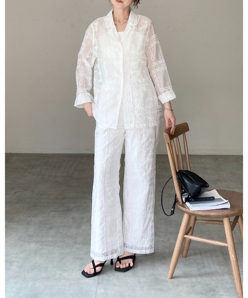She's Closet(シーズクローゼット)の「花柄 パッチワーク風 刺繍レース 長袖 テーラード シアー シャツ ジャケット(テーラードジャケット・レディース・ブラック/オフホワイト・FREE)」の16枚目の写真