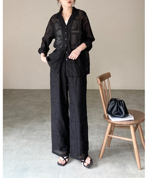 She's Closet(シーズクローゼット)の「花柄 パッチワーク風 刺繍レース 長袖 テーラード シアー シャツ ジャケット(テーラードジャケット・レディース・ブラック/オフホワイト・FREE)」の20枚目の写真