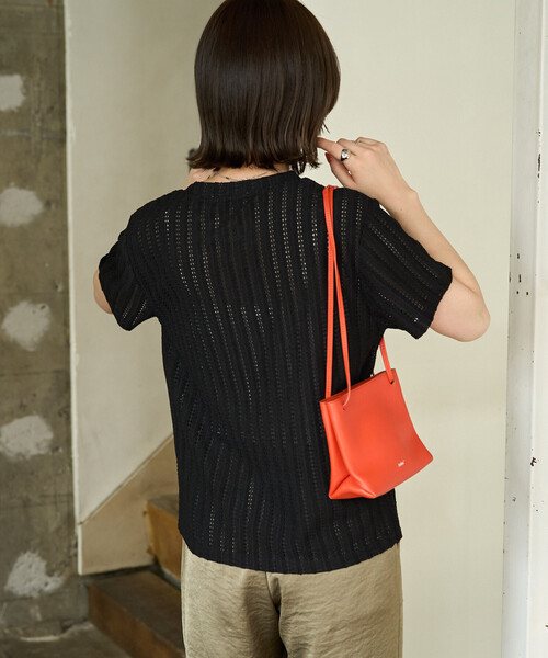 FREAK'S STORE(フリークスストア)の「限定展開 アイレット 半袖 Tシャツ(Tシャツ/カットソー・レディース・ブラウン/ベージュ/レモンイエロー/オフホワイト/ブラック・フリ-)」の11枚目の写真