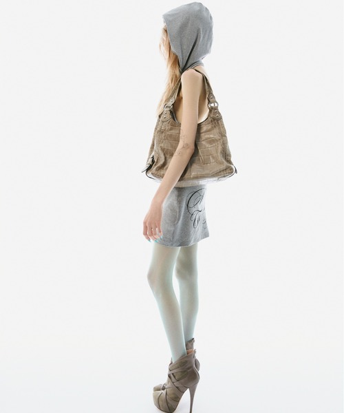 BLONDEY(ブロンディ)の「SCRIPT LOGO HOODIE MINI ONE PIECE(ワンピース・レディース・レッド/グレー/ブラック・FREE)」の17枚目の写真