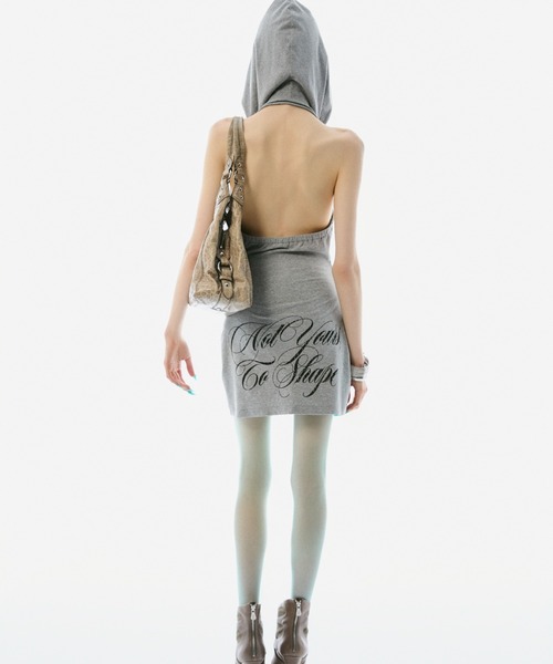 BLONDEY(ブロンディ)の「SCRIPT LOGO HOODIE MINI ONE PIECE(ワンピース・レディース・レッド/グレー/ブラック・FREE)」の18枚目の写真