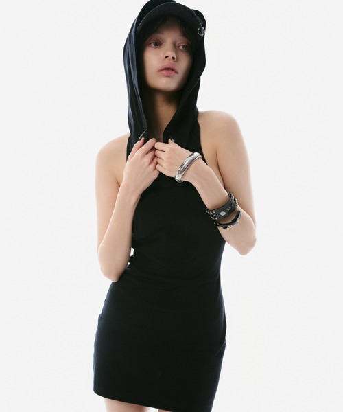 BLONDEY(ブロンディ)の「SCRIPT LOGO HOODIE MINI ONE PIECE(ワンピース・レディース・レッド/グレー/ブラック・FREE)」の5枚目の写真