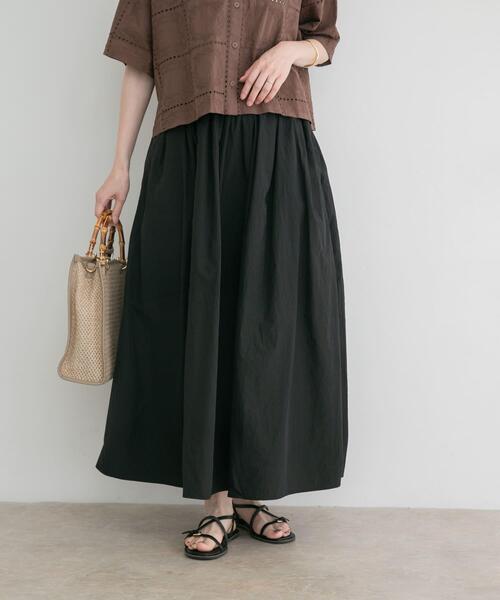 ITEMS URBANRESEARCH(アイテムズ アーバンリサーチ)の「ワッシャーナイロンギャザースカート(スカート・レディース・ブラック/カーキ/ホワイト系その他・FREE)」の17枚目の写真