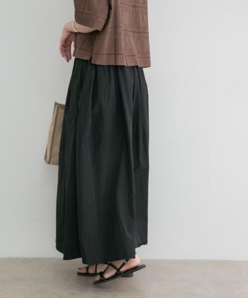 ITEMS URBANRESEARCH(アイテムズ アーバンリサーチ)の「ワッシャーナイロンギャザースカート(スカート・レディース・ブラック/カーキ/ホワイト系その他・FREE)」の16枚目の写真