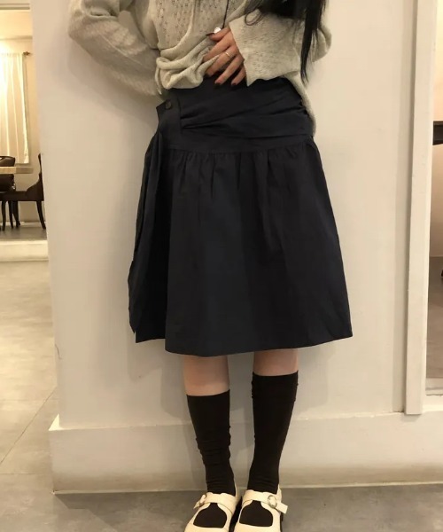 FAVORITO(ファヴォリート)の「スカート(スカート・レディース・ブラック/ホワイト・S/M)」の17枚目の写真
