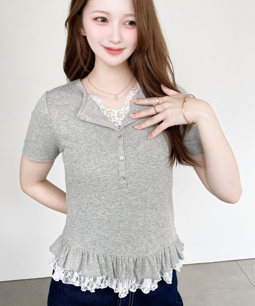 moment+(モーメントプラス)の「レースドッキングヘンリーネック半袖カットソー(Tシャツ/カットソー・レディース・杢グレー/ブルー系その他/ブラック系その他/ブラック/ネイビー/ホワイト系その他/ピンク/アイボリー/イエロー・M)」の5枚目の写真