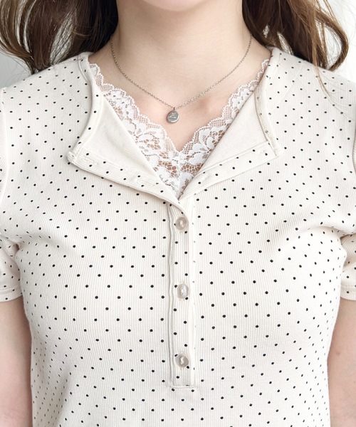 moment+(モーメントプラス)の「レースドッキングヘンリーネック半袖カットソー(Tシャツ/カットソー・レディース・杢グレー/ブルー系その他/ブラック系その他/ブラック/ネイビー/ホワイト系その他/ピンク/アイボリー/イエロー・M)」の21枚目の写真